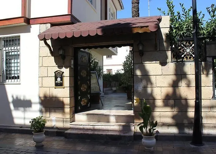 Otel Zurich *